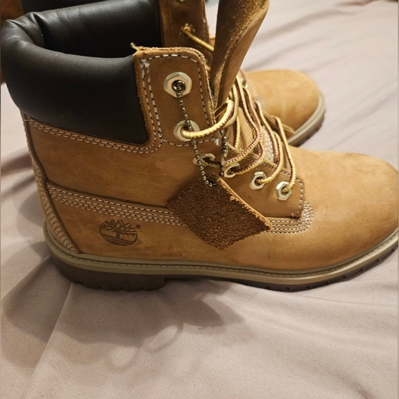 Timberland 6M 12909 Premium Internal Wedge Wheat Boots - Picture 3 of 16